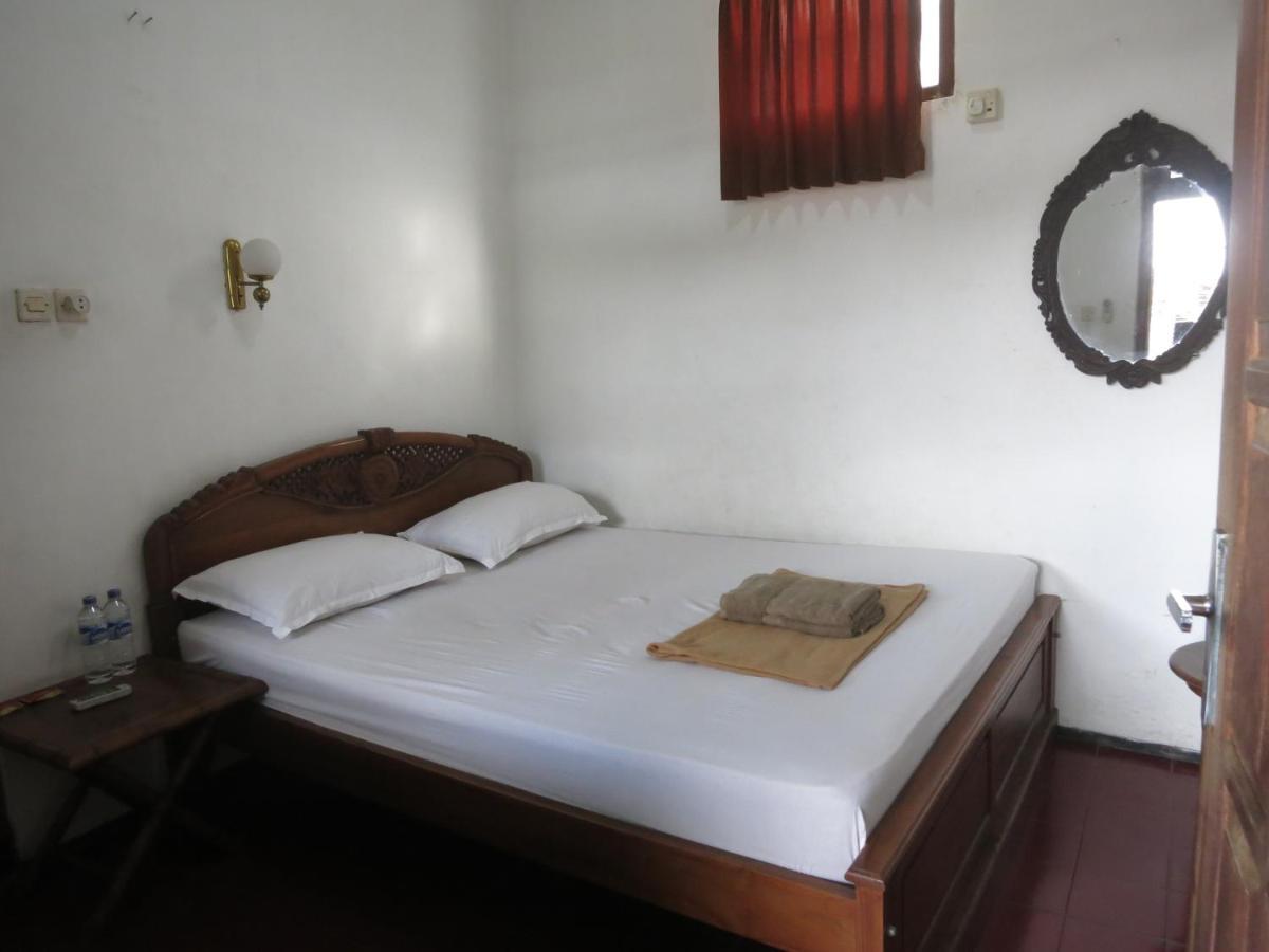 Sartika Hotel Prawirotaman Джокьякарта Экстерьер фото