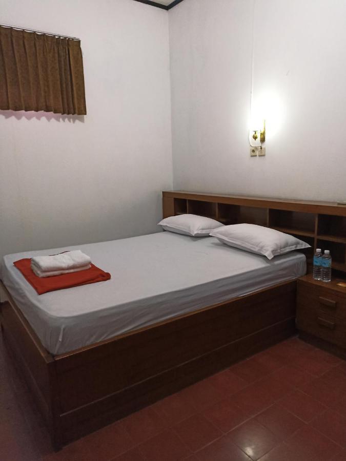 Sartika Hotel Prawirotaman Джокьякарта Экстерьер фото