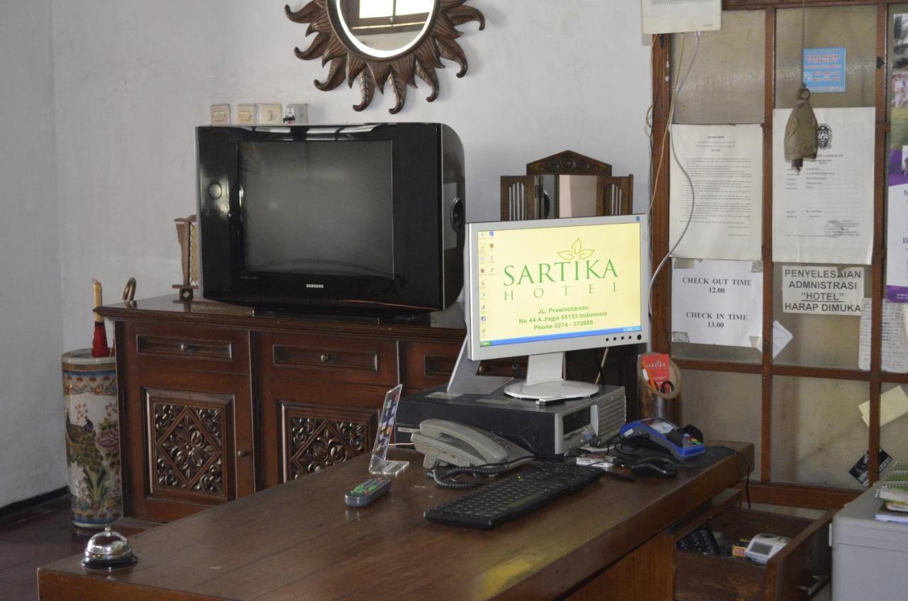 Sartika Hotel Prawirotaman Джокьякарта Экстерьер фото